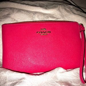 Coach Hot Pink Leather Corner Zip Wrislet, NWT